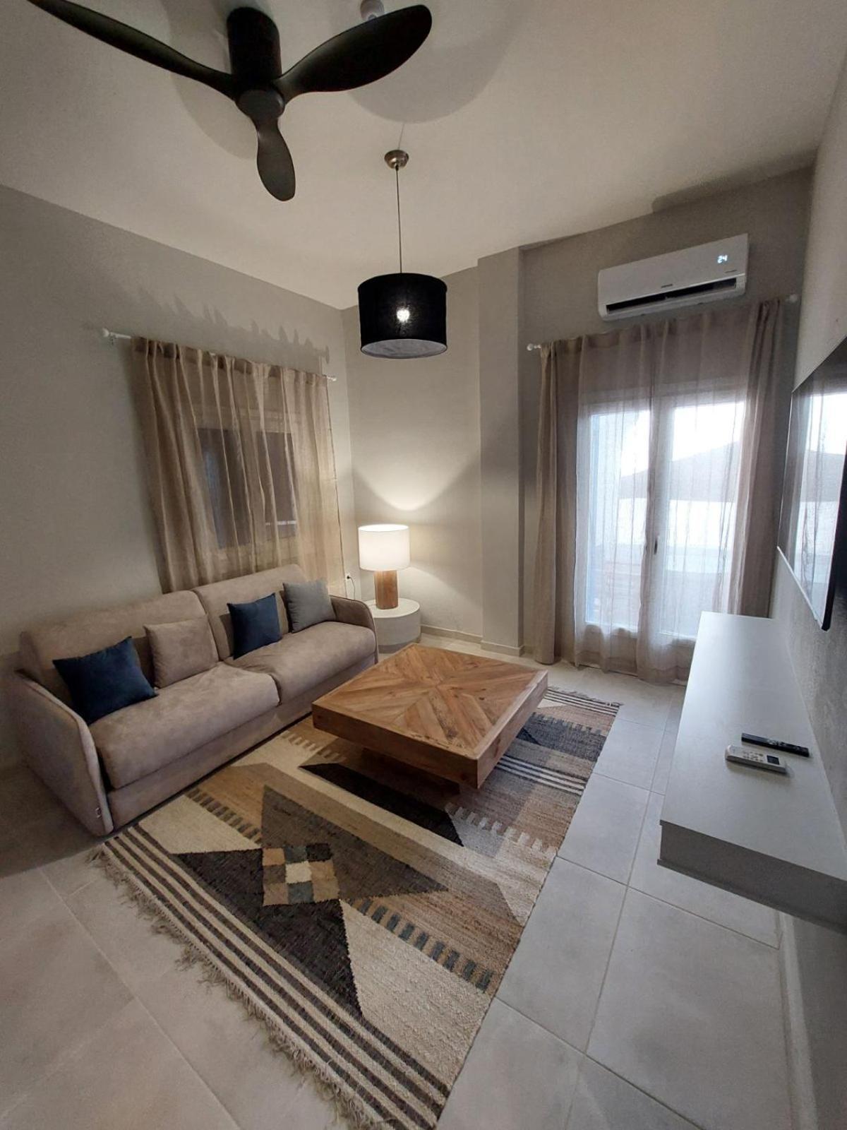 The Noverian Bios Santorini Boutique Hotel Fíra Szoba fotó