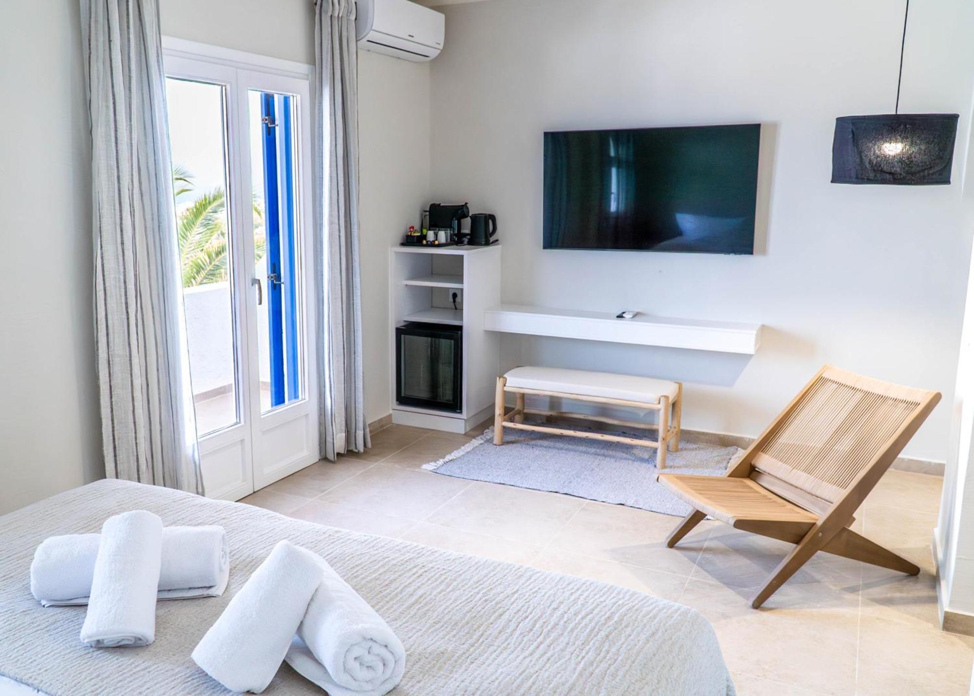 The Noverian Bios Santorini Boutique Hotel Fíra Szoba fotó
